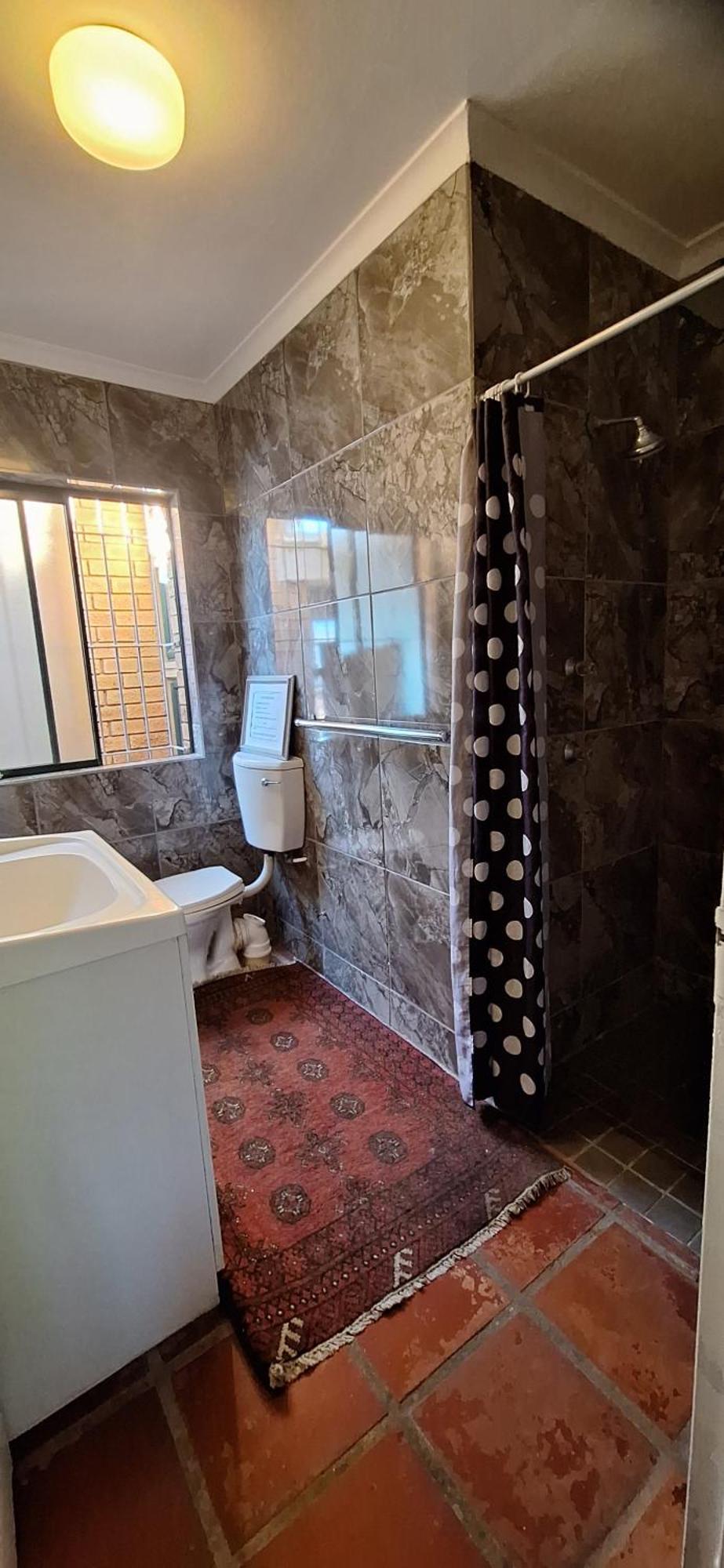 14 Penguin Place, Gasthof Melkbosstrand