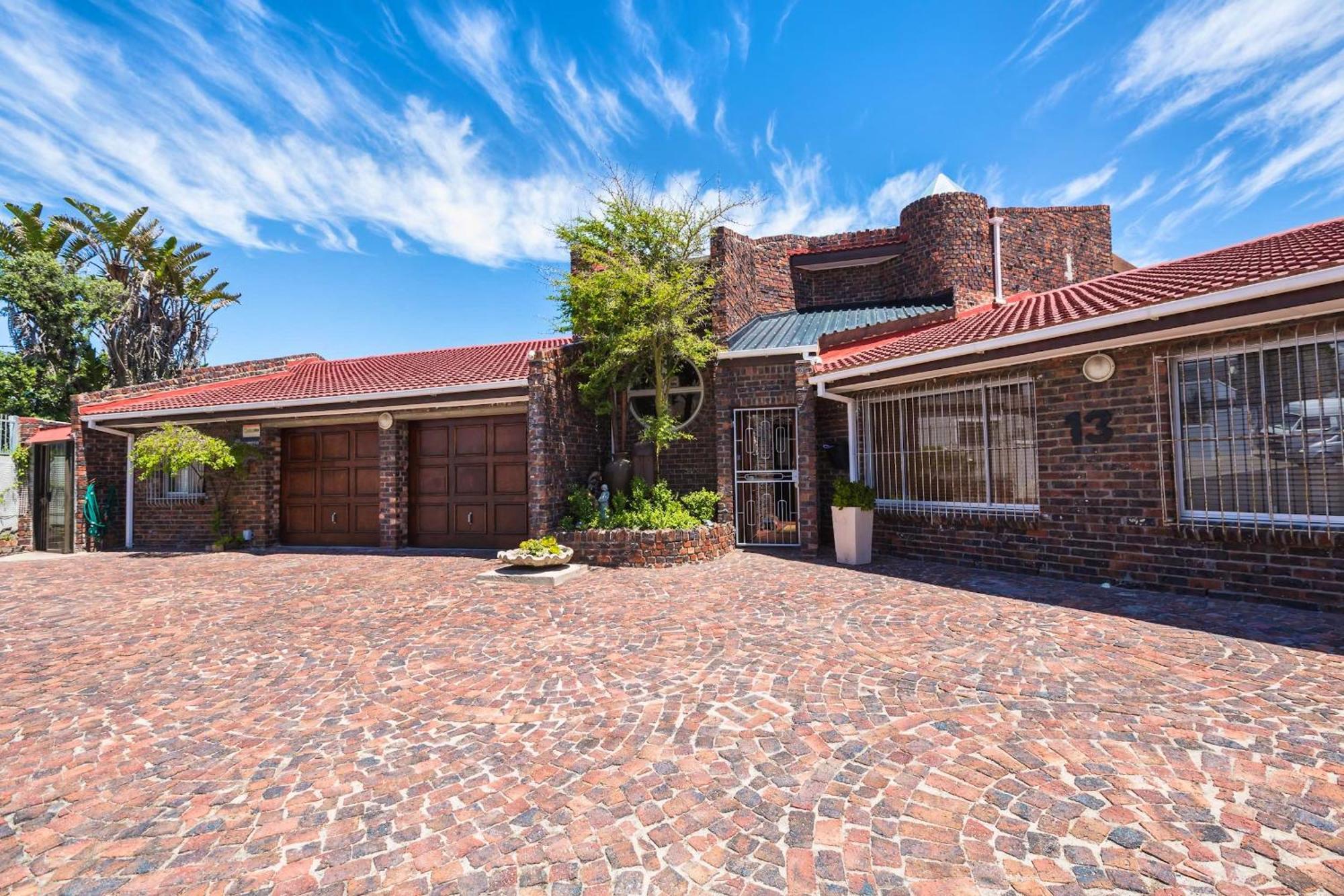 14 Penguin Place,