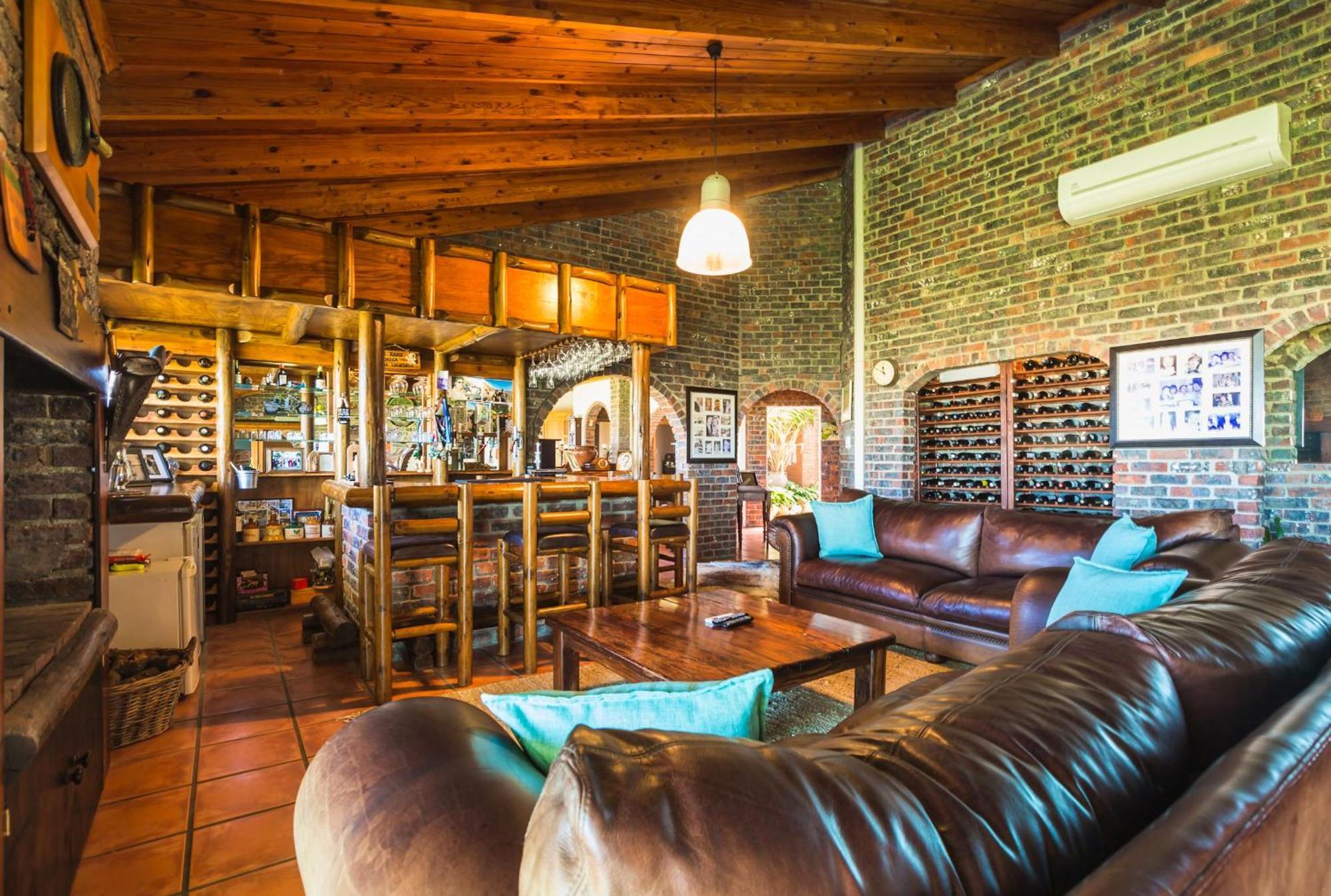 14 Penguin Place, Gasthof Melkbosstrand